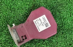 Антена AUDI a4 4M0035507 B9