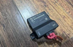 Блок getwey AUDI a4 2009 8T0907468R