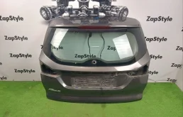 Крышка багажника Ford Focus 3 1834446