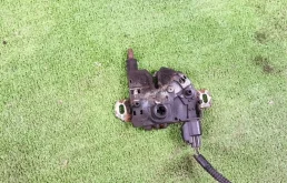 Замок капота Ford Focus 2 4895286
