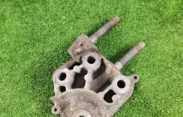 Кронштейн двигателя Ford Mondeo 1367040 2.0 TDCI, правый