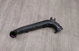 Патрубок турбины интеркулера Volkswagen 04E145673B