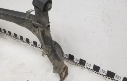 Задняя балка для Skoda Rapid 2023 года на фотографиях