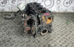 Блок цилиндров Nissan NP300 10102VM2M1 YD25