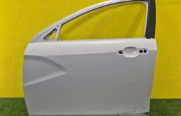 Дверь передняя левая Lada Vesta 2015-