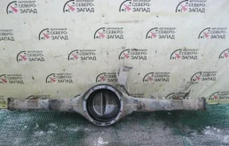 Чулок моста Mitsubishi L200 3711A033 KB4T 4D56, задний