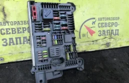 Блок предохранителей BMW X5 518954021A E70 N63B44