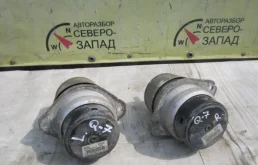 Подушка двигателя Audi Q7 7L8199131F 4LB CRCA