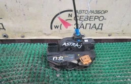 Замок двери Opel Astra 13579523 J, передний правый