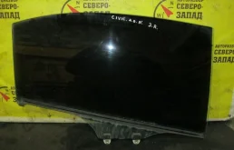 Стекло Honda Civic 2005 73400SNBE00 FD R18A1, заднее правое