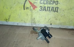 Клапан электромагнитный Toyota Corolla 9091012276 ZRE151