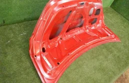 Дверь багажника для Hyundai Solaris 2016 года на фотографиях