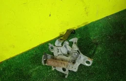 Замок капота Toyota Corolla 2011 5351012890 150 1ZRFE