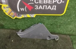 Обшивка салона Lexus LX570 2008 6211260210 URJ201 3URFE, передняя левая