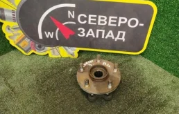 Ступица Toyota Corolla 2013 4355042010 180 1ZRFE, передняя