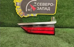 Фонарь внутренний Lexus LX 2017 8158160420 VDJ201 1VDFTV, правый