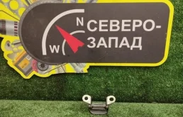Петля двери Lexus LX 2017 6876060060 VDJ201 1VDFTV, задняя левая