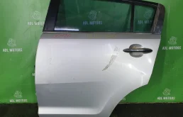Дверь Kia Sportage 2010-2015 770033W000, задняя левая