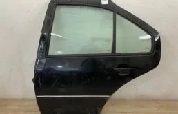 Дверь VW Jetta 1999-2009 9M