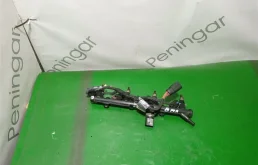 Топливная рампа Audi Q5 06K133681A 8R