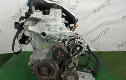 Двигатель NISSAN TIIDA 101021JY0F C11 HR15DE
