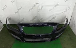 Бампер Volvo V70 30678626 BW, передний