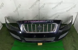 Бампер Volvo V70 30678623 BW B5254T6, передний