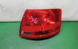 Стоп-сигнал AUDI A4 8E9945096E B7, задний правый