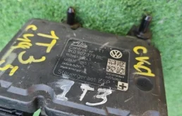 Блок abs Volkswagen Touran 1K0907379BL 1T3 CAVC