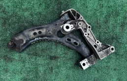 Рычаг подвески VOLKSWAGEN TOURAN 1K0407151BC 1T3 CAVC, передний левый