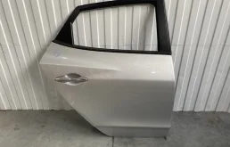 Дверь Hyundai Tucson 2014 770042S000 LM, задняя правая
