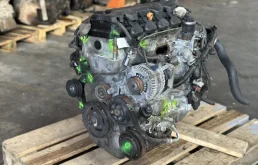 Двигатель Honda CR-V 10002RZVE00 RM R20A1