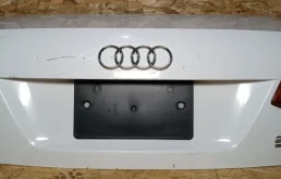 Крышка багажника Audi A6 2010 4F2
