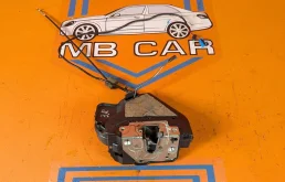 Замок двери задней правой Mercedes-Benz