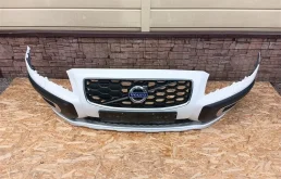 Бампер Volvo XC70 2013 39862840 D5244T17, передний