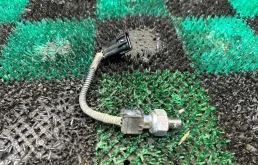 Датчик давления топлива Lexus IS GS Crown Mark X 2005-2011 8945830010 2.5 3.0 3.5