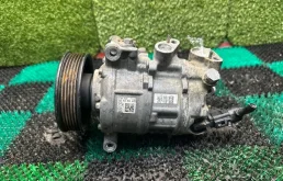 Компрессор кондиционера Volkswagen 5Q0820803