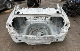 Задняя панель кузова Kia K5 2019-2025 71503L2C00