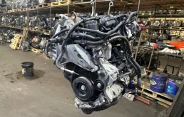 Двигатель Volkswagen 06J100033A CCZ