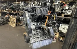Двигатель Volkswagen 2005-2014 06A100043P BSE