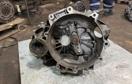 МКПП Volkswagen 0AJ300040R