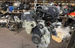 Двигатель Volkswagen Passat 2004-2011 06F100034E B6 BVY
