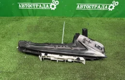 Поворотник Lexus IS 2013-2016 8161053010, правый