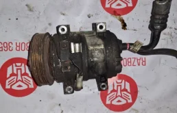 Компрессор кондиционера Volvo 2000