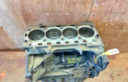 Блок цилиндров VOLKSWAGEN TOURAN 2008 03C103011AP 1T2 BLG