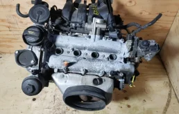 Двигатель VOLKSWAGEN GOLF 5 2006 03C100035F 1K1 BLF