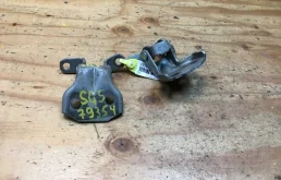 Петля двери SUBARU FORESTER 2005 61520FA020 SG5 EJ203, задняя правая