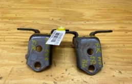 Петля двери MAZDA AXELA 2011 F15159210B BL5FP ZYVE, передняя правая