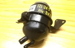 Бачок гидроусилителя AUDI A4 2009 4F0422371D 8K5 CDHB