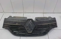 Решетка радиатора Renault Logan II (2012—2018)